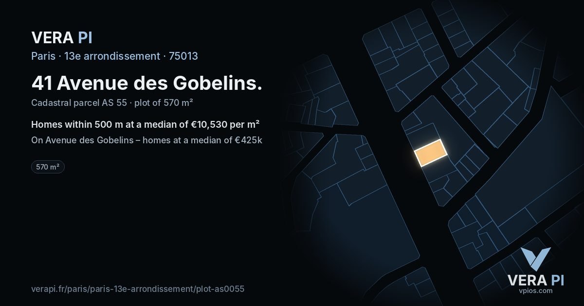 41 Avenue des Gobelins, 13e arrondissement at night – the plot lit, the parcels around coloured by the prices near them