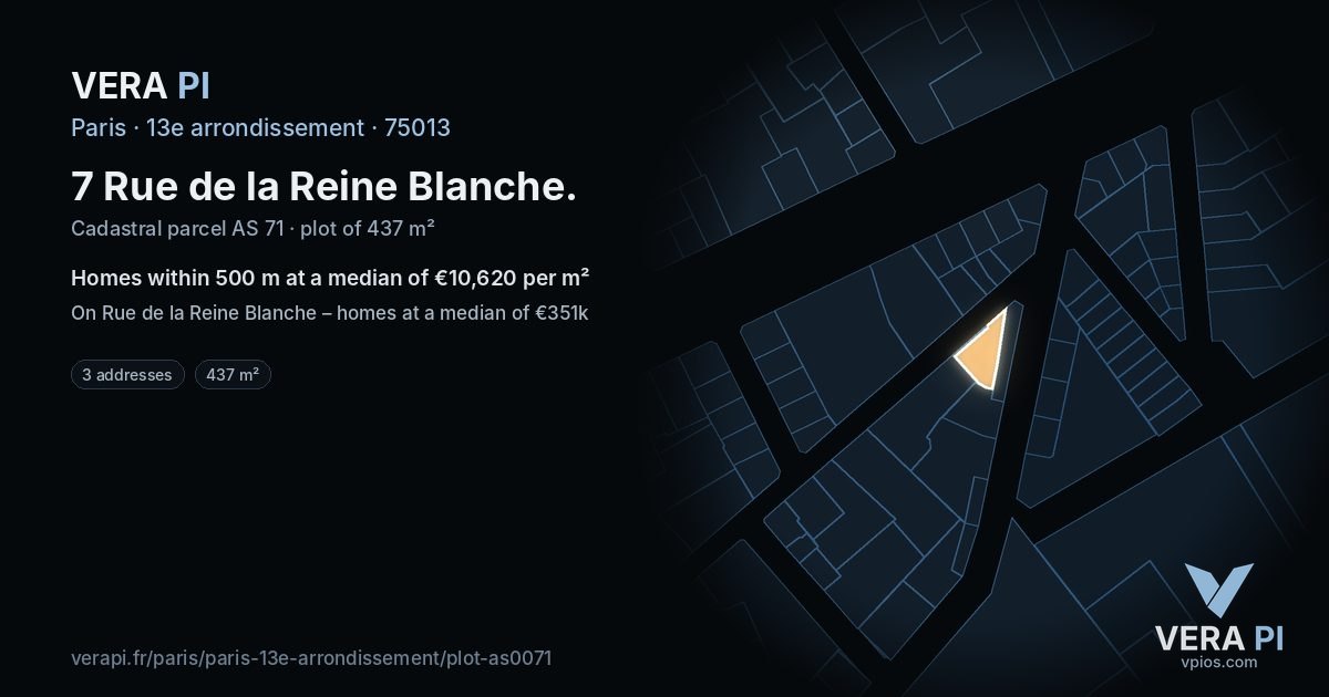 7 Rue de la Reine Blanche, 13e arrondissement at night – the plot lit, the parcels around coloured by the prices near them