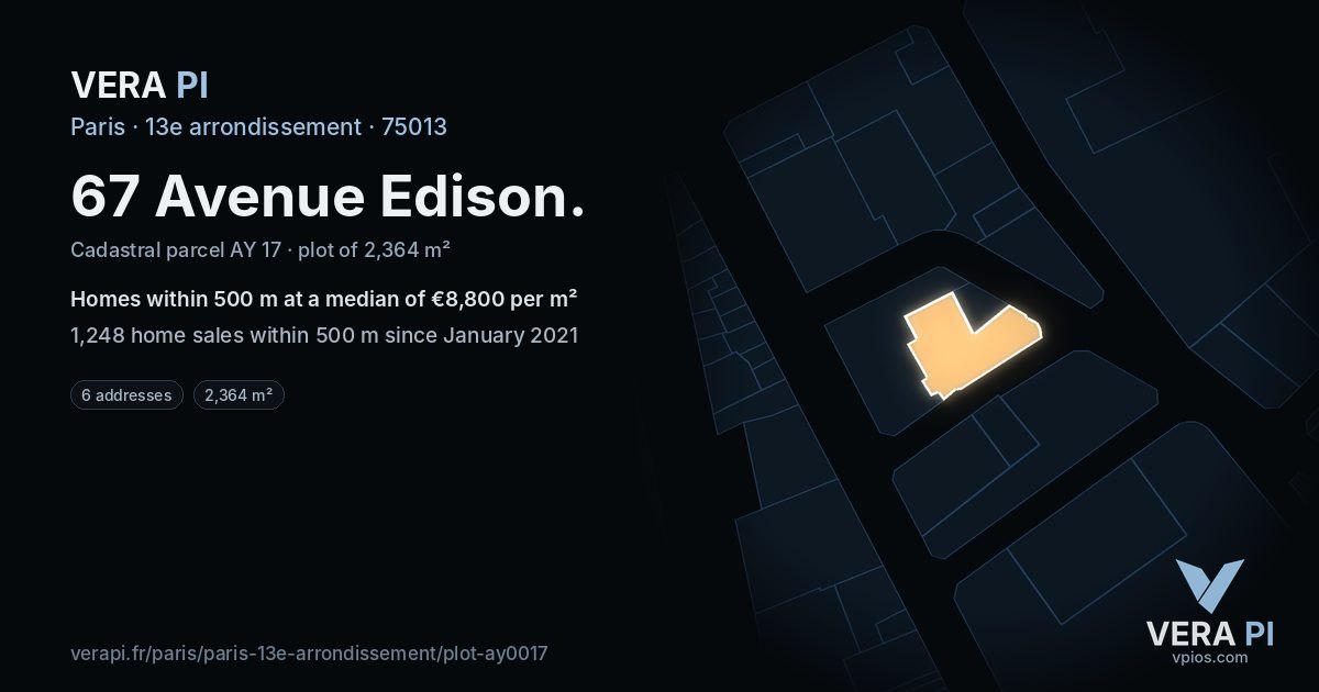 67 Avenue Edison, 13e arrondissement at night – the plot lit, the parcels around coloured by the prices near them