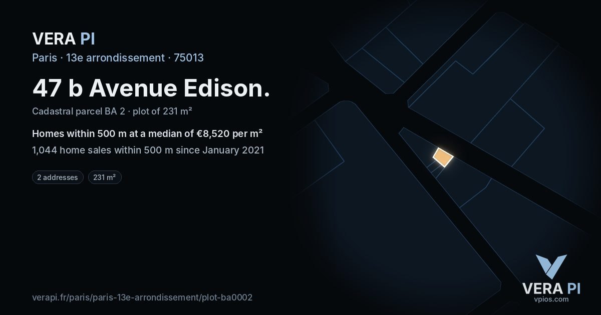 47 b Avenue Edison, 13e arrondissement at night – the plot lit, the parcels around coloured by the prices near them
