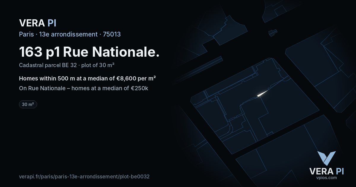 163 p1 Rue Nationale, 13e arrondissement at night – the plot lit, the parcels around coloured by the prices near them