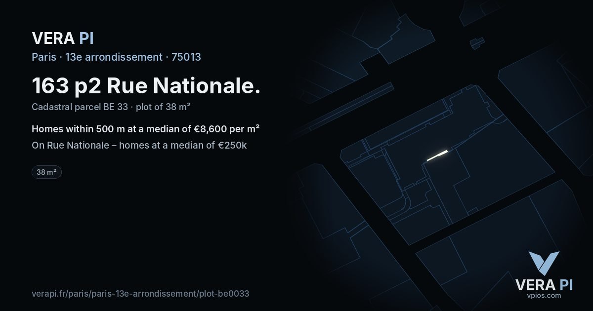 163 p2 Rue Nationale, 13e arrondissement at night – the plot lit, the parcels around coloured by the prices near them
