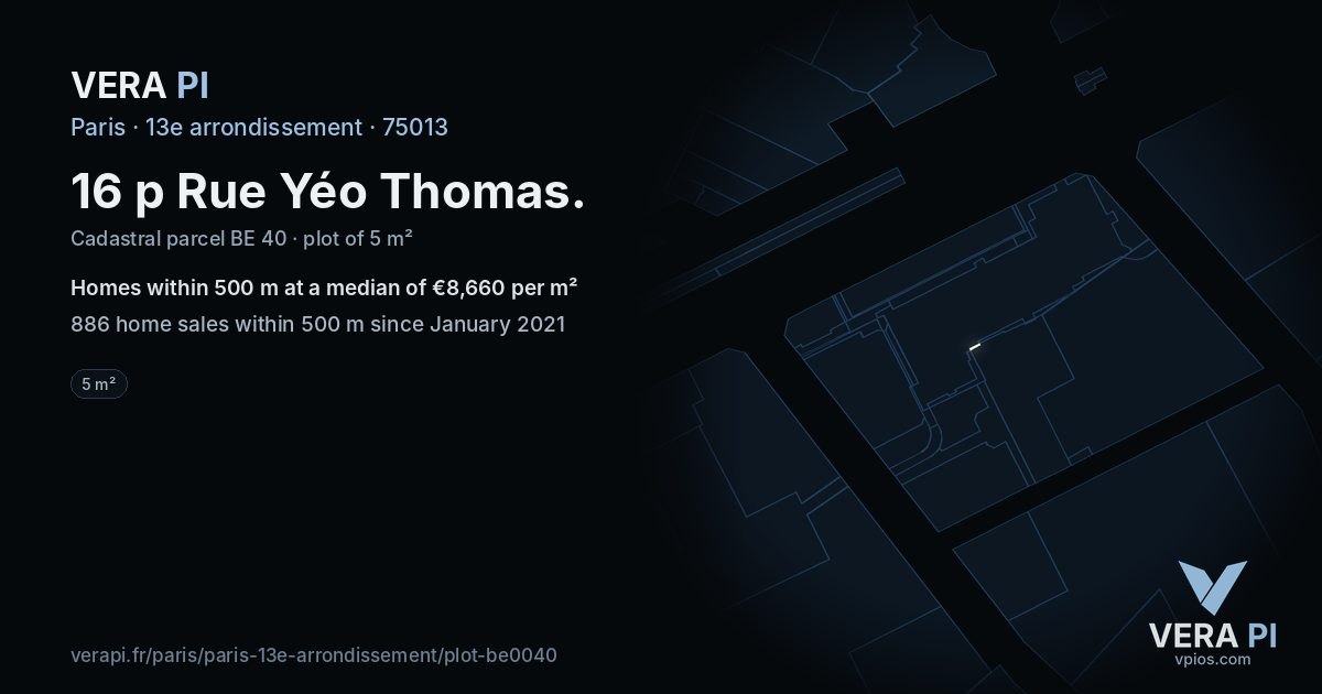 16 p Rue Yéo Thomas, 13e arrondissement at night – the plot lit, the parcels around coloured by the prices near them