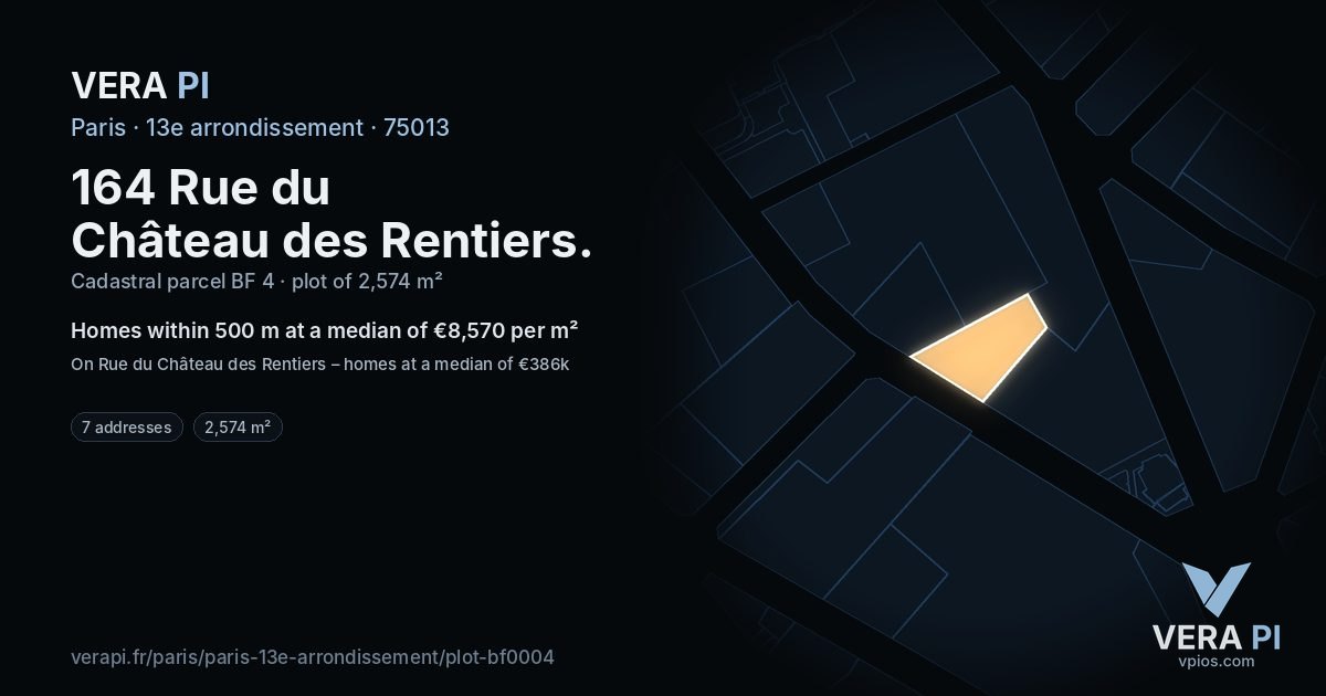164 Rue du Château des Rentiers, 13e arrondissement at night – the plot lit, the parcels around coloured by the prices near them