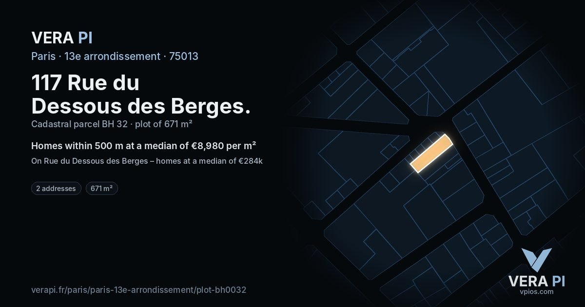 117 Rue du Dessous des Berges, 13e arrondissement at night – the plot lit, the parcels around coloured by the prices near them