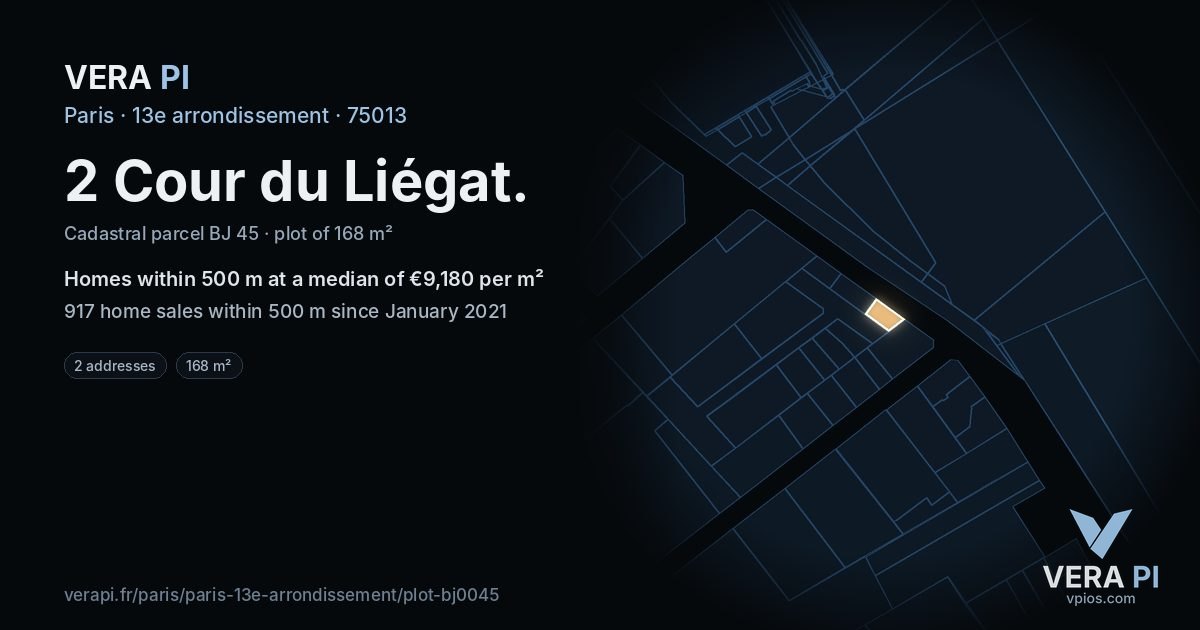 2 Cour du Liégat, 13e arrondissement at night – the plot lit, the parcels around coloured by the prices near them