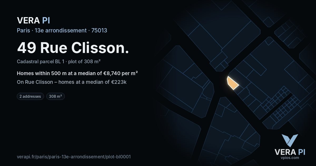 49 Rue Clisson, 13e arrondissement at night – the plot lit, the parcels around coloured by the prices near them