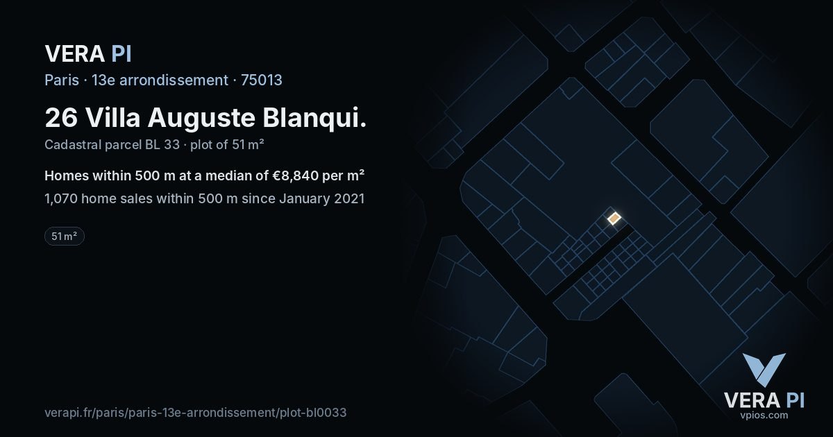 26 Villa Auguste Blanqui, 13e arrondissement at night – the plot lit, the parcels around coloured by the prices near them