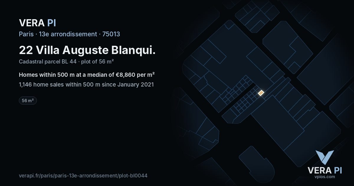 22 Villa Auguste Blanqui, 13e arrondissement at night – the plot lit, the parcels around coloured by the prices near them