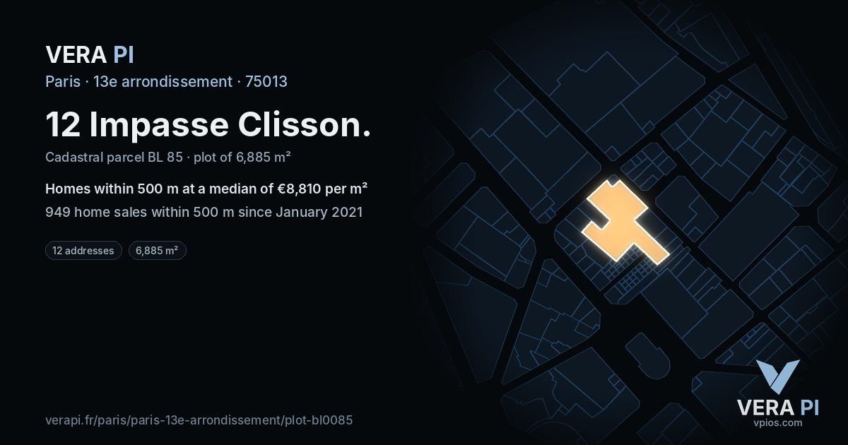 12 Impasse Clisson, 13e arrondissement at night – the plot lit, the parcels around coloured by the prices near them