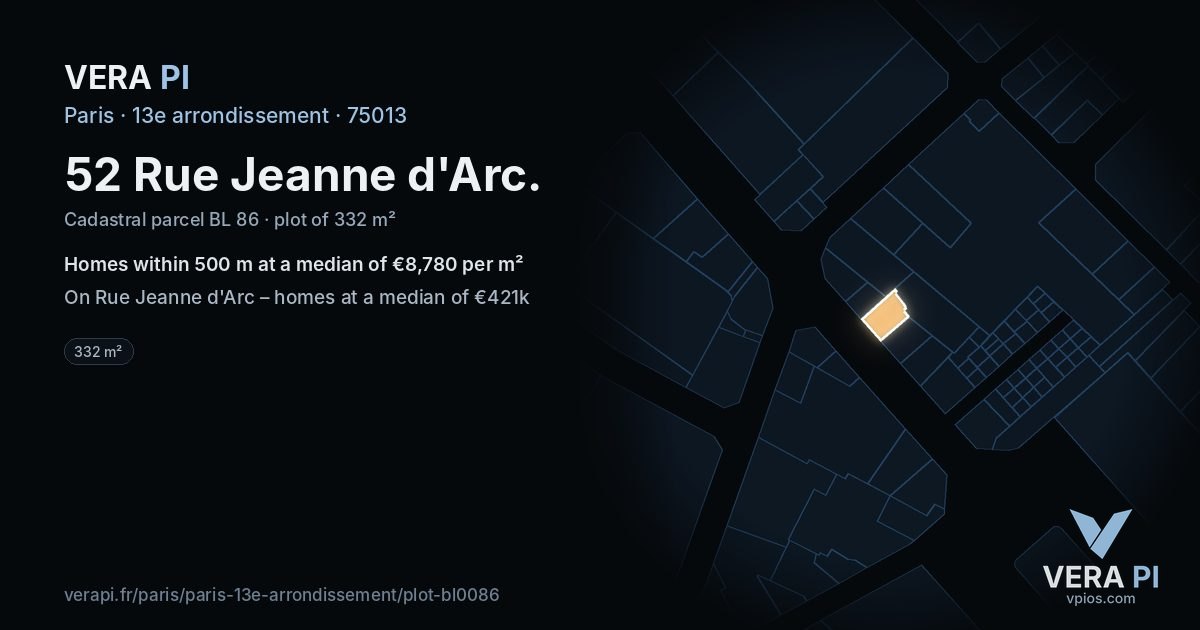 52 Rue Jeanne d'Arc, 13e arrondissement at night – the plot lit, the parcels around coloured by the prices near them