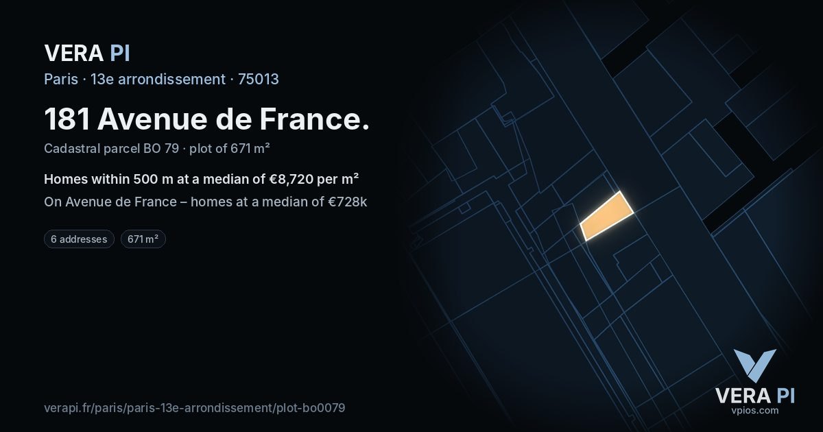 181 Avenue de France, 13e arrondissement at night – the plot lit, the parcels around coloured by the prices near them