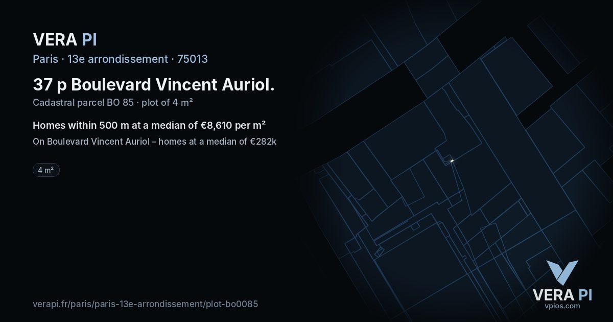 37 p Boulevard Vincent Auriol, 13e arrondissement at night – the plot lit, the parcels around coloured by the prices near them