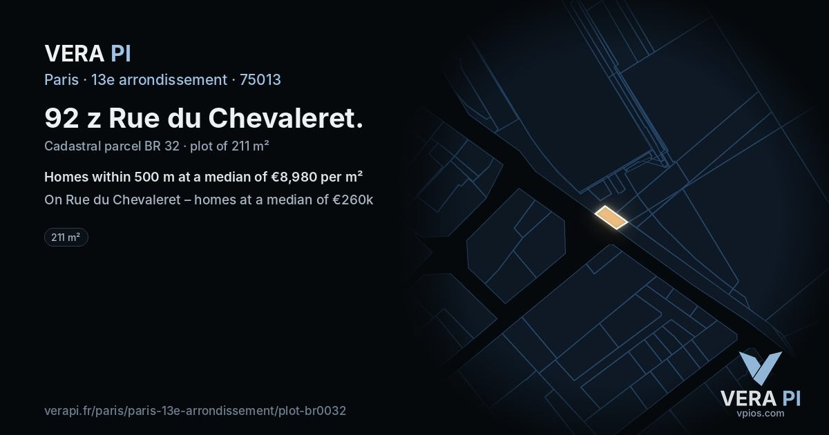 92 z Rue du Chevaleret, 13e arrondissement at night – the plot lit, the parcels around coloured by the prices near them