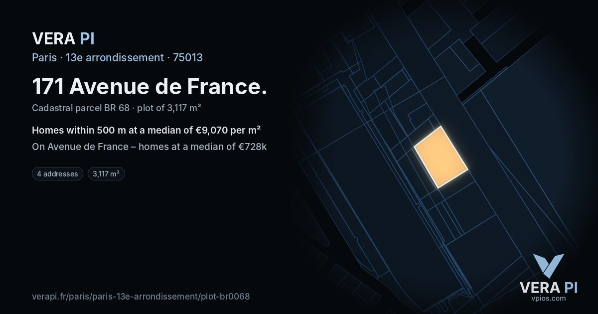 171 Avenue de France, 13e arrondissement at night – the plot lit, the parcels around coloured by the prices near them