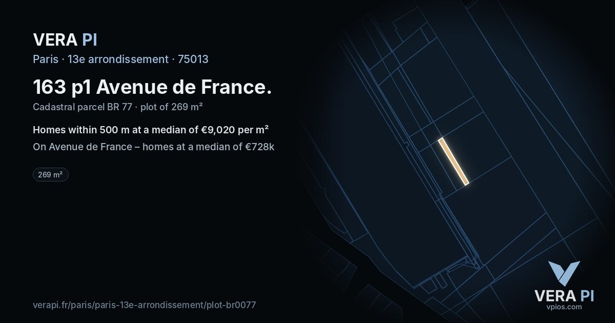 163 p1 Avenue de France, 13e arrondissement at night – the plot lit, the parcels around coloured by the prices near them