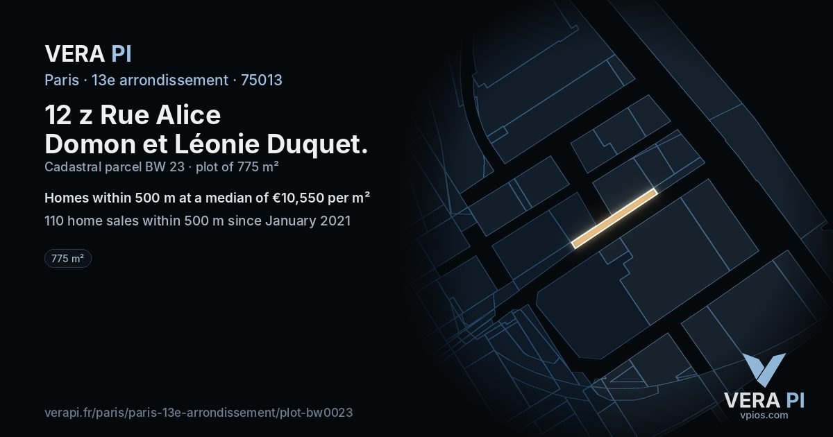 12 z Rue Alice Domon et Léonie Duquet, 13e arrondissement at night – the plot lit, the parcels around coloured by the prices near them