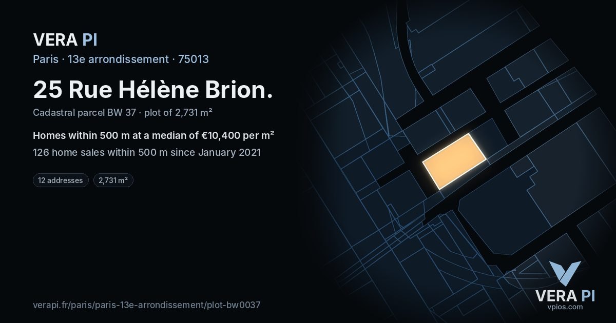 25 Rue Hélène Brion, 13e arrondissement at night – the plot lit, the parcels around coloured by the prices near them
