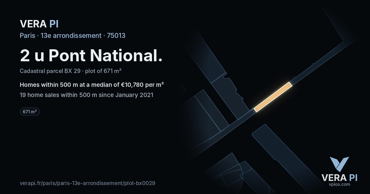 2 u Pont National, 13e arrondissement at night – the plot lit, the parcels around coloured by the prices near them