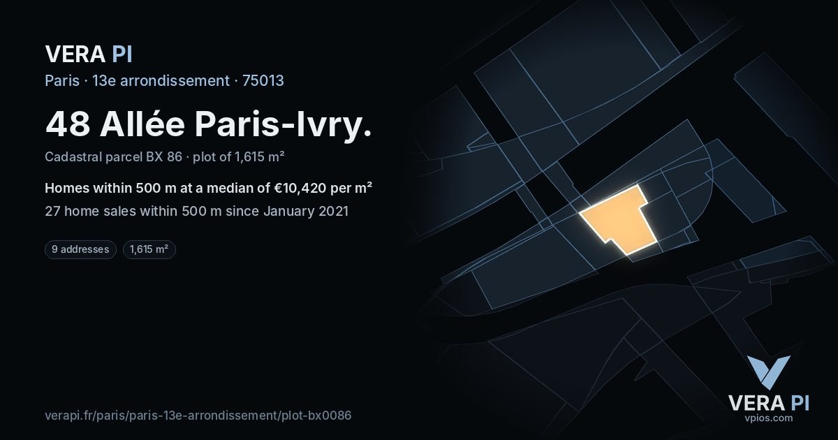 48 Allée Paris-Ivry, 13e arrondissement at night – the plot lit, the parcels around coloured by the prices near them