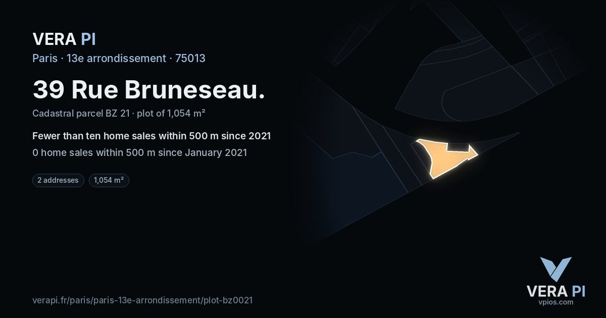39 Rue Bruneseau, 13e arrondissement at night – the plot lit, the parcels around coloured by the prices near them