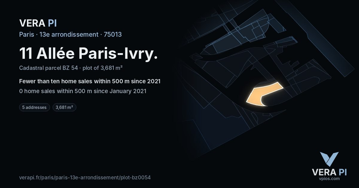 11 Allée Paris-Ivry, 13e arrondissement at night – the plot lit, the parcels around coloured by the prices near them