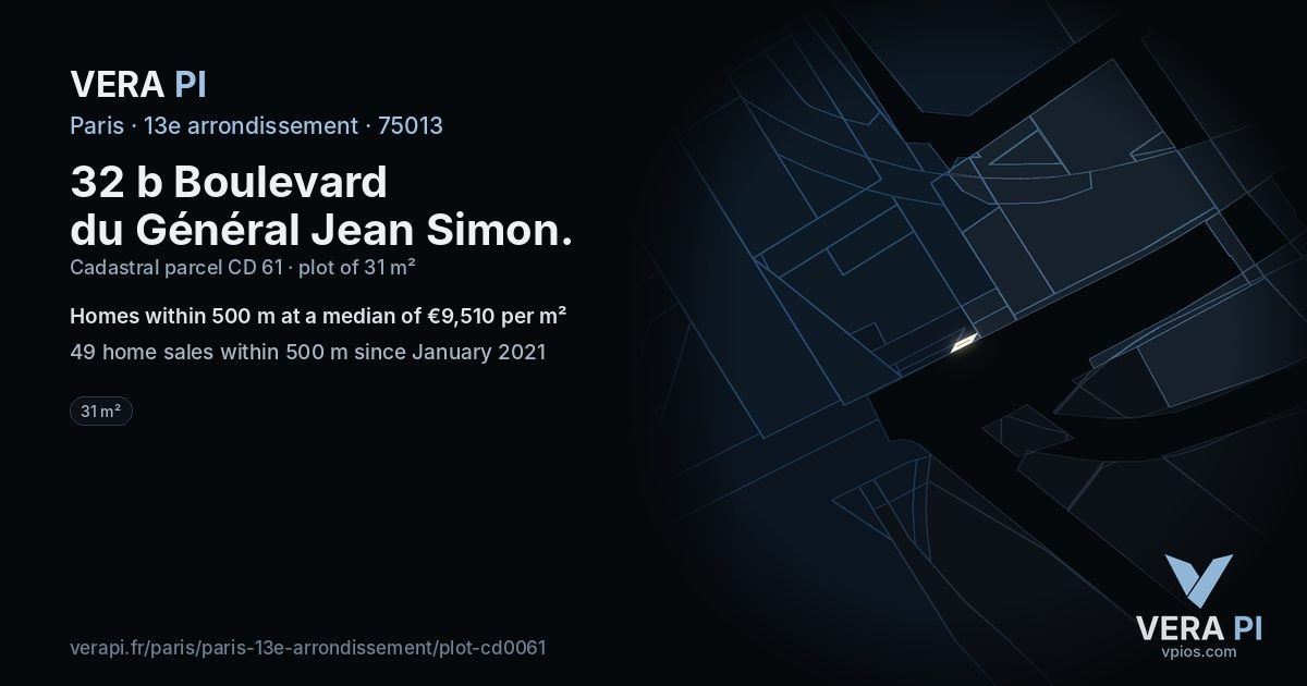 32 b Boulevard du Général Jean Simon, 13e arrondissement at night – the plot lit, the parcels around coloured by the prices near them