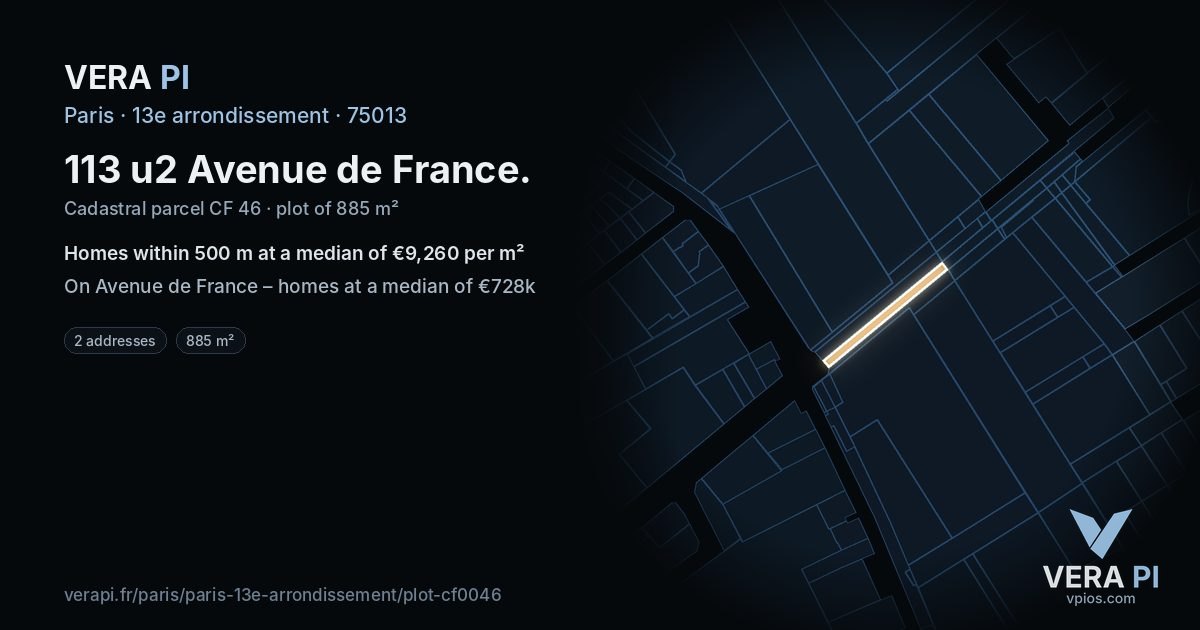 113 u2 Avenue de France, 13e arrondissement at night – the plot lit, the parcels around coloured by the prices near them