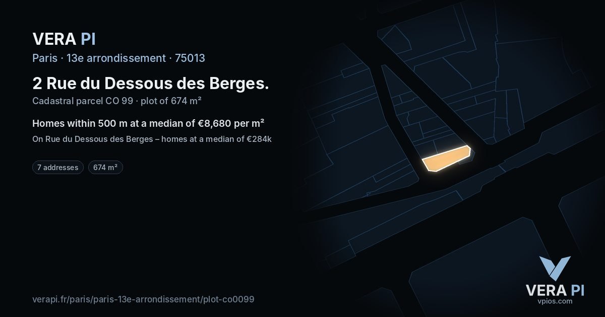 2 Rue du Dessous des Berges, 13e arrondissement at night – the plot lit, the parcels around coloured by the prices near them