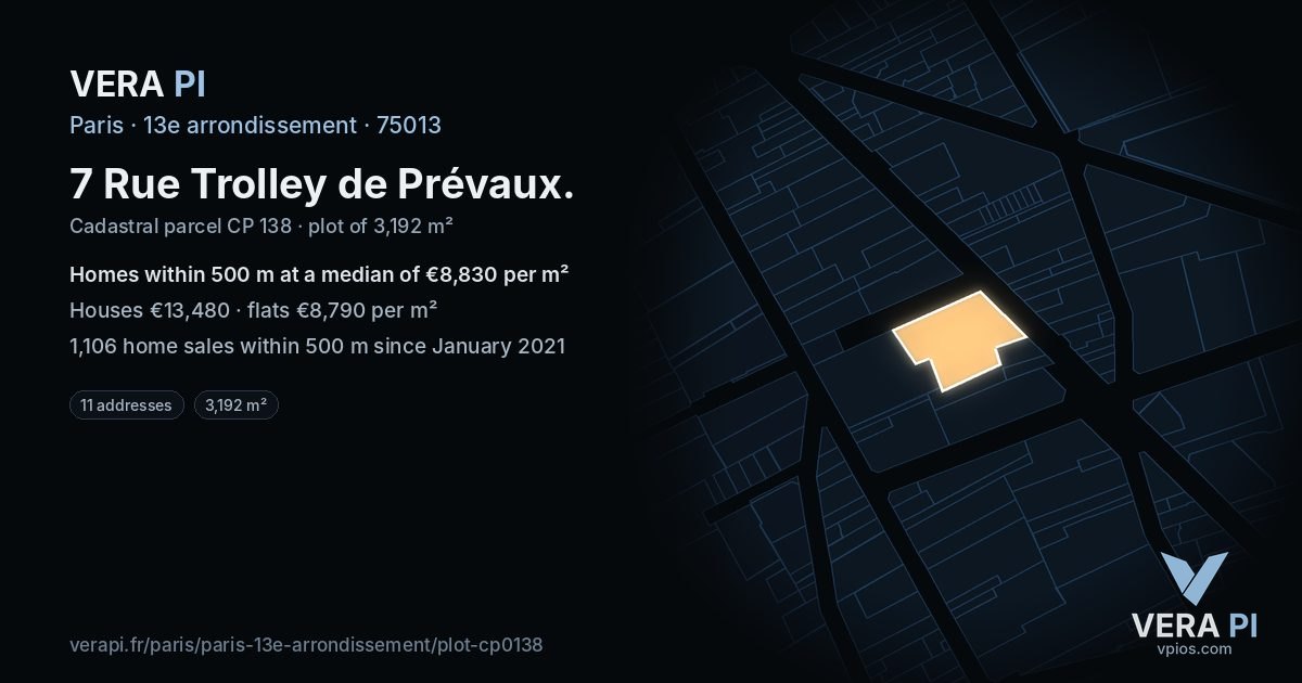 7 Rue Trolley de Prévaux, 13e arrondissement at night – the plot lit, the parcels around coloured by the prices near them
