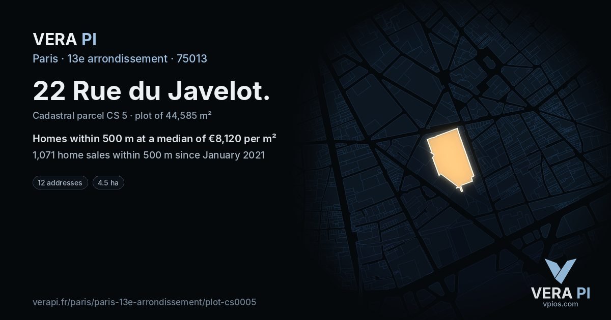 22 Rue du Javelot, 13e arrondissement at night – the plot lit, the parcels around coloured by the prices near them