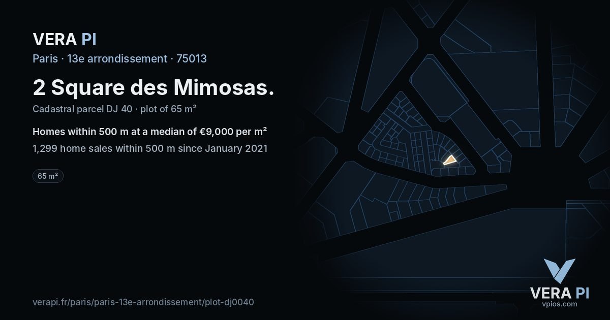 2 Square des Mimosas, 13e arrondissement at night – the plot lit, the parcels around coloured by the prices near them