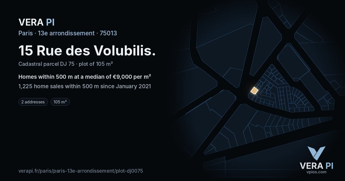 15 Rue des Volubilis, 13e arrondissement at night – the plot lit, the parcels around coloured by the prices near them