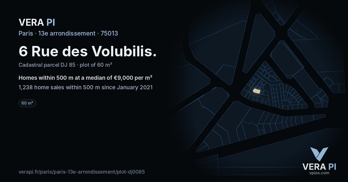6 Rue des Volubilis, 13e arrondissement at night – the plot lit, the parcels around coloured by the prices near them