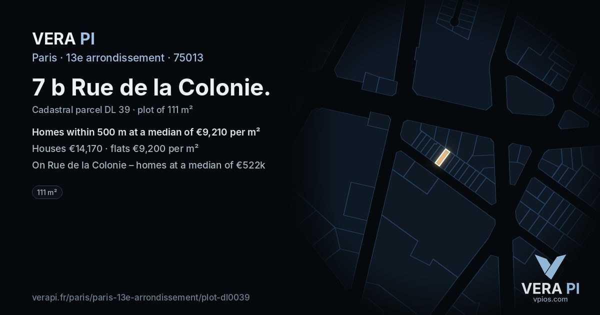 7 b Rue de la Colonie, 13e arrondissement at night – the plot lit, the parcels around coloured by the prices near them