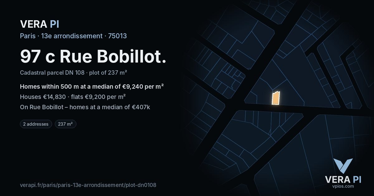 97 c Rue Bobillot, 13e arrondissement at night – the plot lit, the parcels around coloured by the prices near them