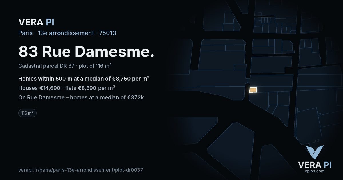 83 Rue Damesme, 13e arrondissement at night – the plot lit, the parcels around coloured by the prices near them