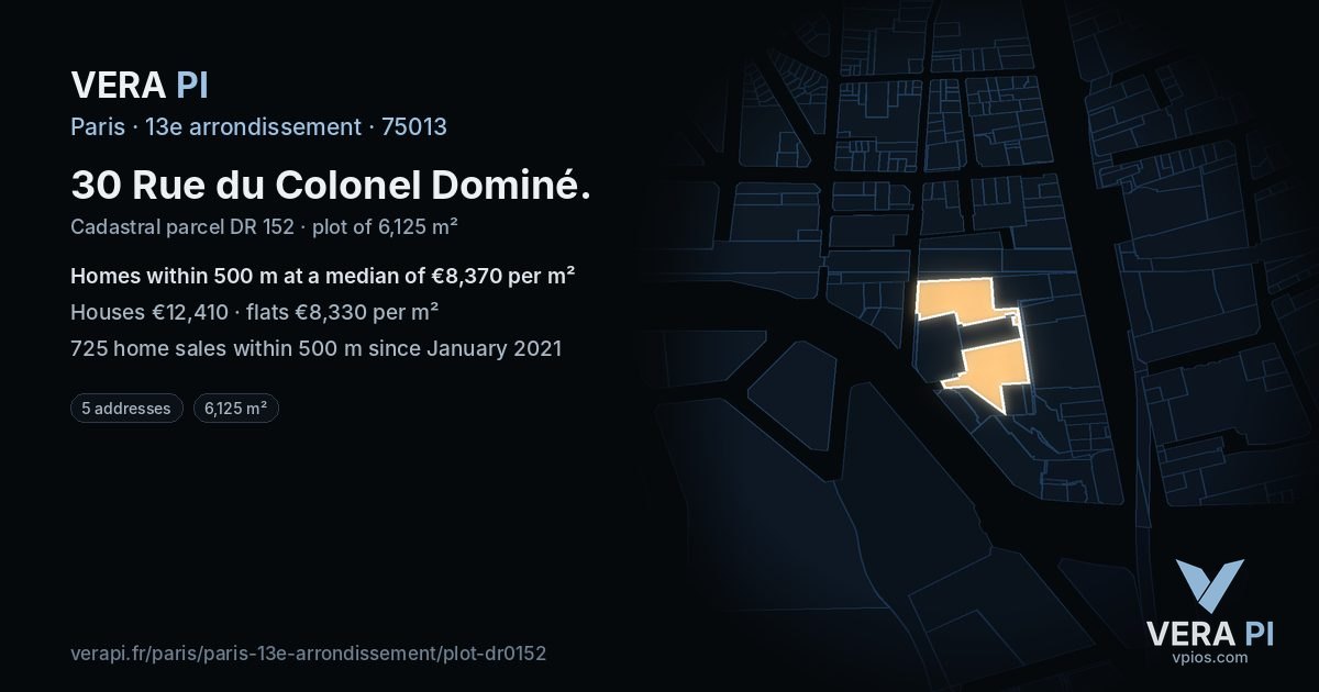 30 Rue du Colonel Dominé, 13e arrondissement at night – the plot lit, the parcels around coloured by the prices near them