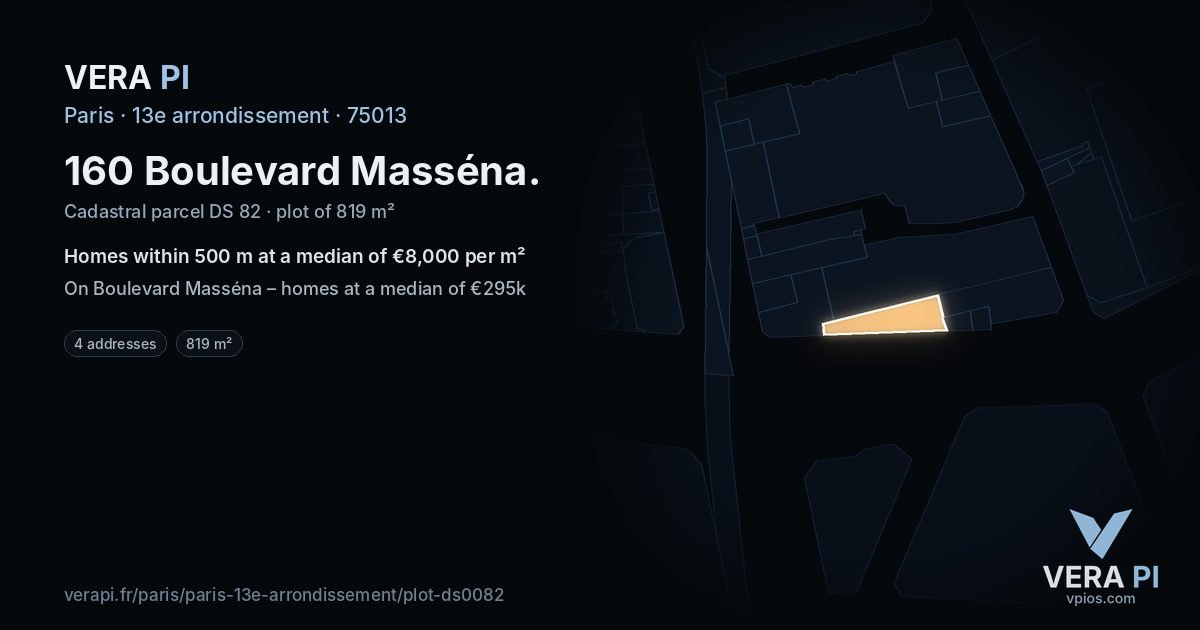160 Boulevard Masséna, 13e arrondissement at night – the plot lit, the parcels around coloured by the prices near them