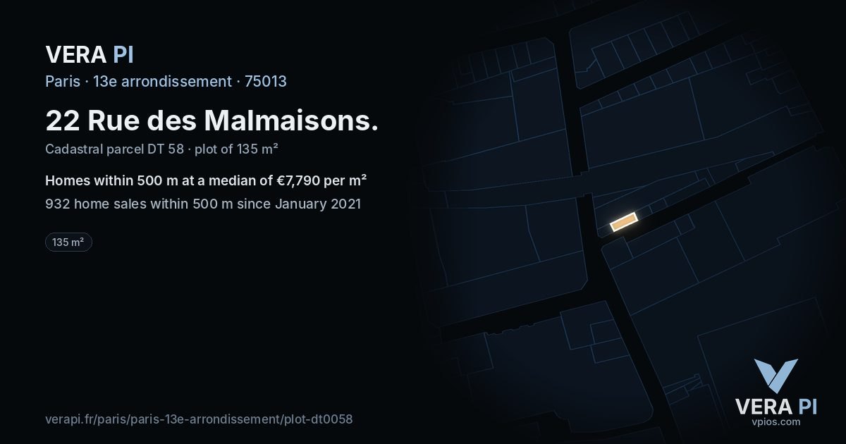 22 Rue des Malmaisons, 13e arrondissement at night – the plot lit, the parcels around coloured by the prices near them