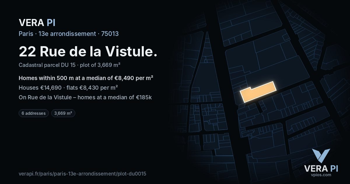 22 Rue de la Vistule, 13e arrondissement at night – the plot lit, the parcels around coloured by the prices near them