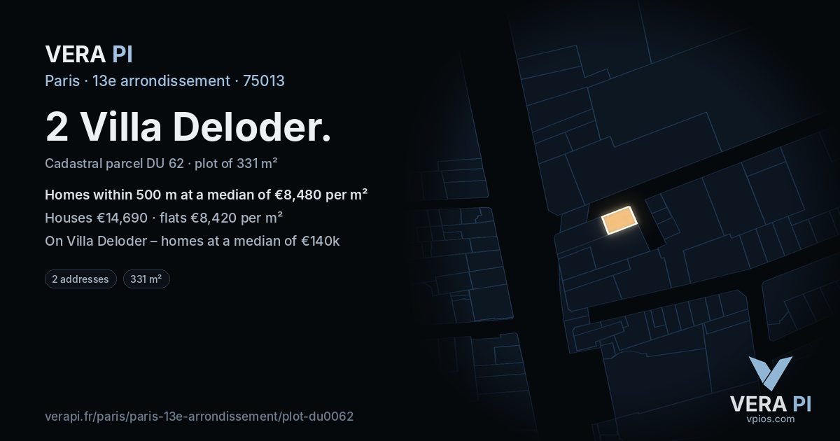 2 Villa Deloder, 13e arrondissement at night – the plot lit, the parcels around coloured by the prices near them