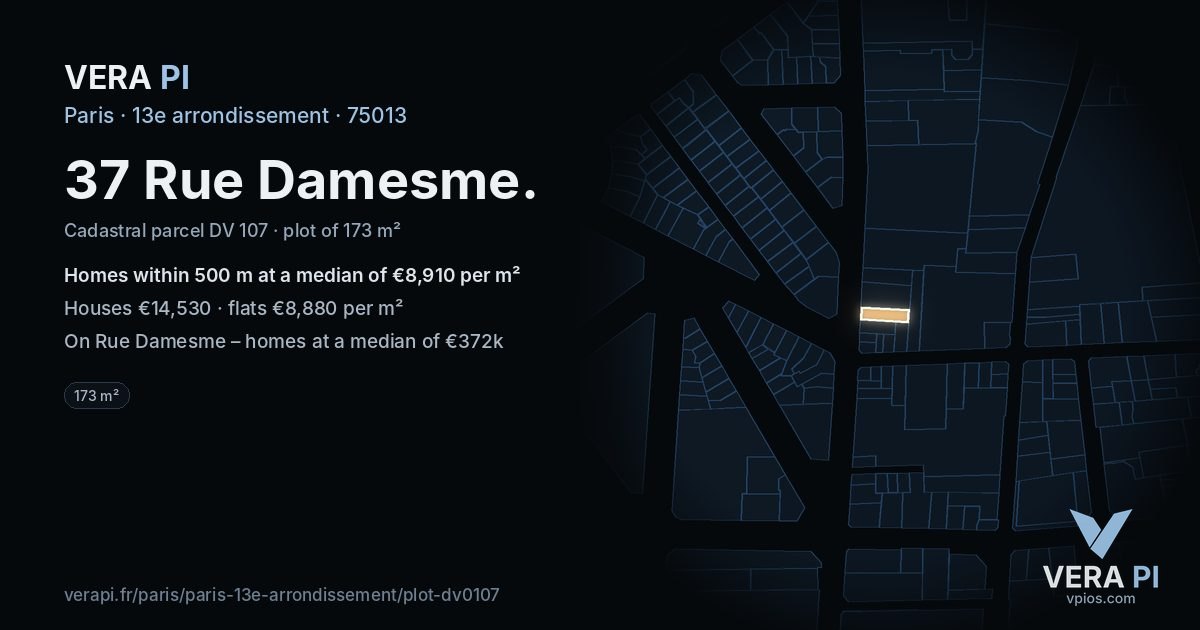 37 Rue Damesme, 13e arrondissement at night – the plot lit, the parcels around coloured by the prices near them