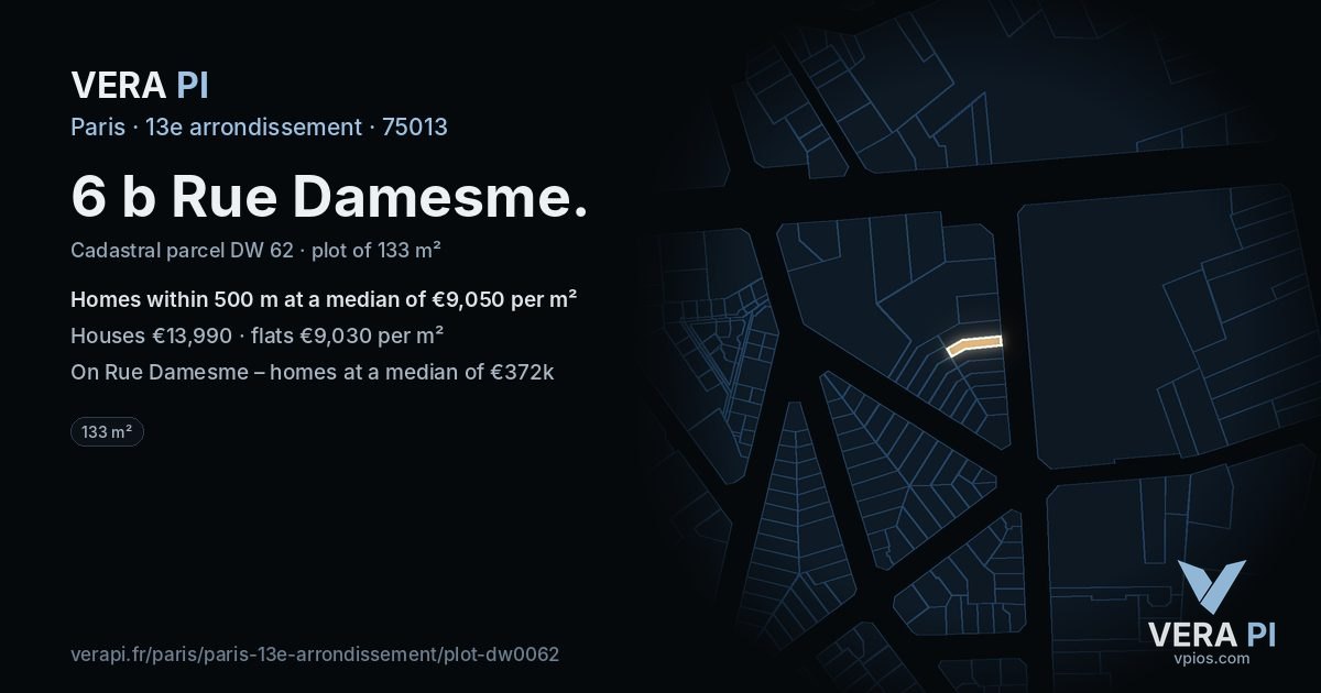 6 b Rue Damesme, 13e arrondissement at night – the plot lit, the parcels around coloured by the prices near them