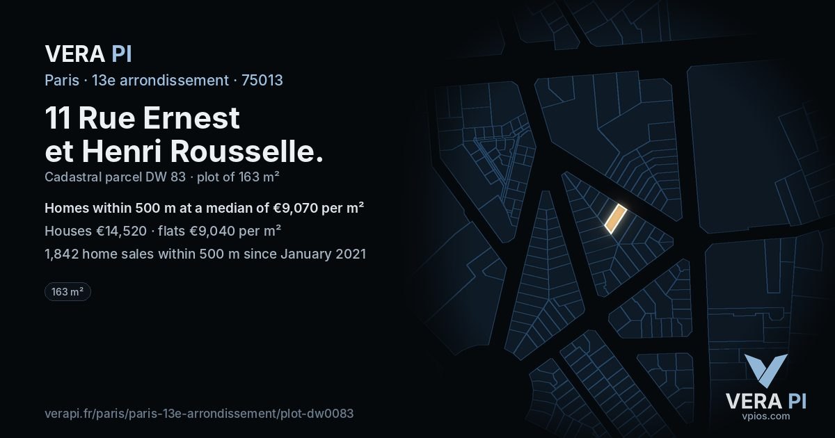 11 Rue Ernest et Henri Rousselle, 13e arrondissement at night – the plot lit, the parcels around coloured by the prices near them