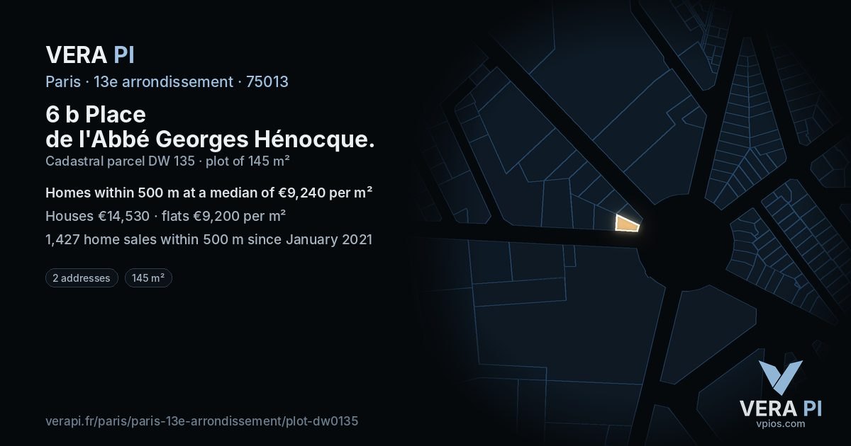 6 b Place de l'Abbé Georges Hénocque, 13e arrondissement at night – the plot lit, the parcels around coloured by the prices near them