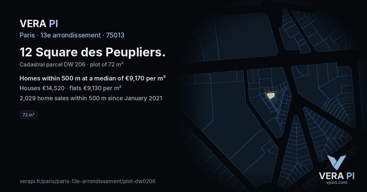 12 Square des Peupliers, 13e arrondissement at night – the plot lit, the parcels around coloured by the prices near them