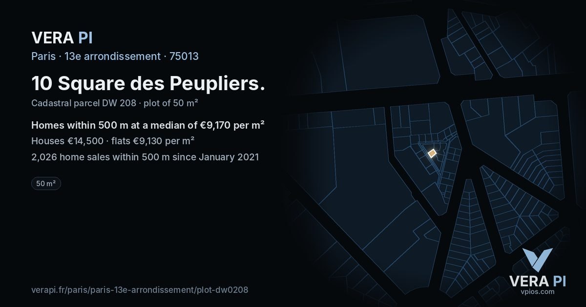 10 Square des Peupliers, 13e arrondissement at night – the plot lit, the parcels around coloured by the prices near them