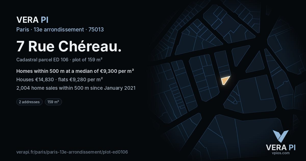7 Rue Chéreau, 13e arrondissement at night – the plot lit, the parcels around coloured by the prices near them