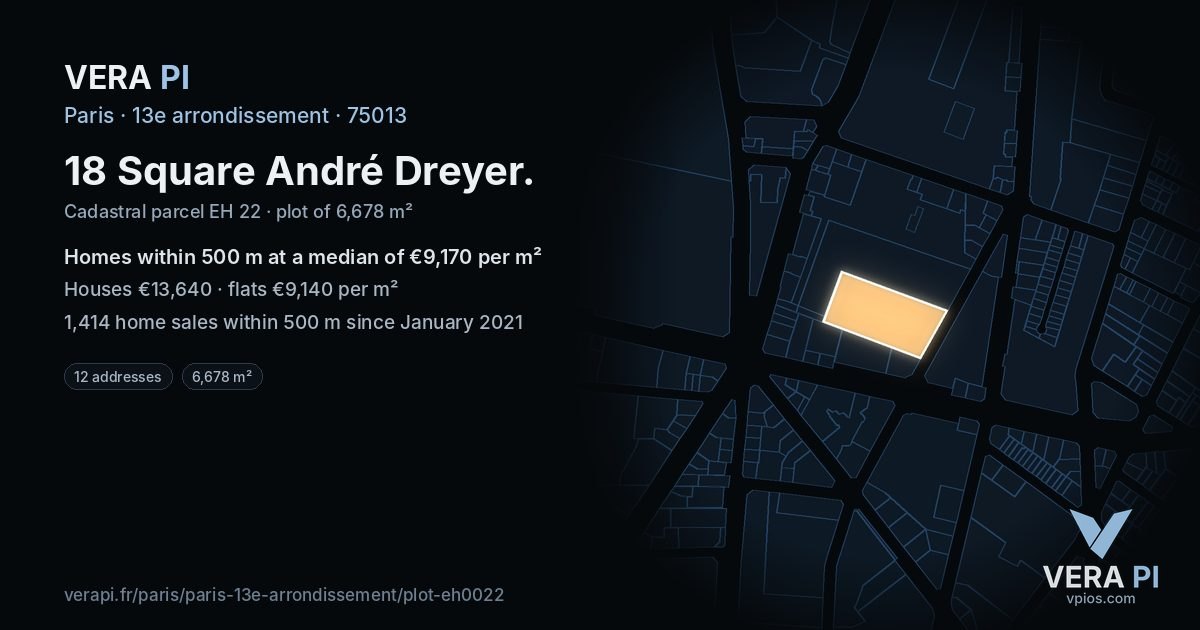 18 Square André Dreyer, 13e arrondissement at night – the plot lit, the parcels around coloured by the prices near them